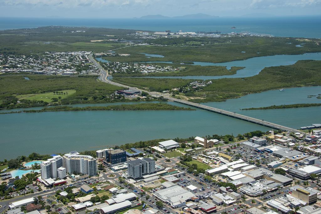 Mid City Motor Inn Mackay Kültér fotó