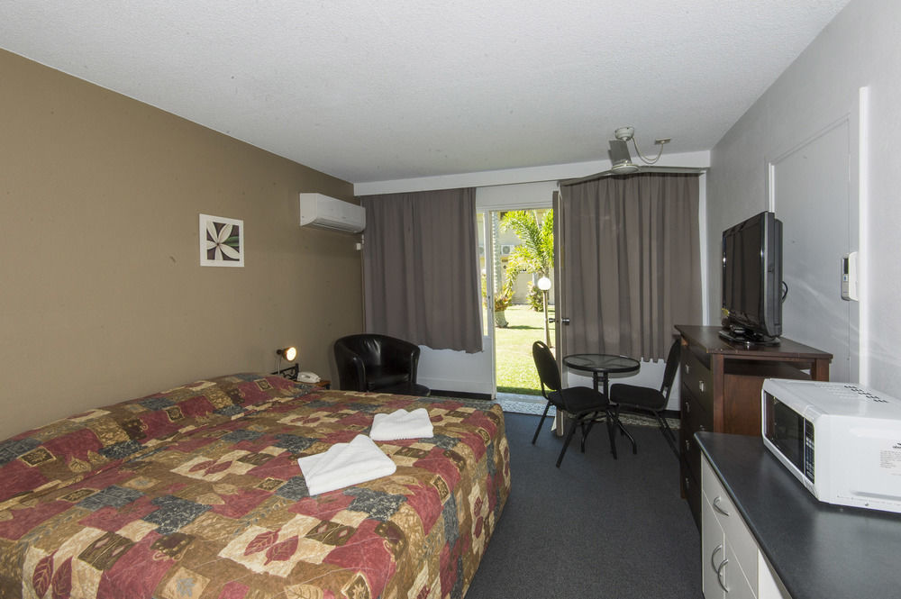 Mid City Motor Inn Mackay Kültér fotó