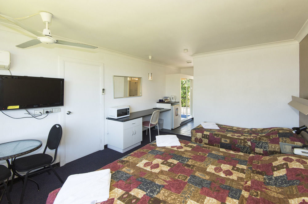 Mid City Motor Inn Mackay Kültér fotó